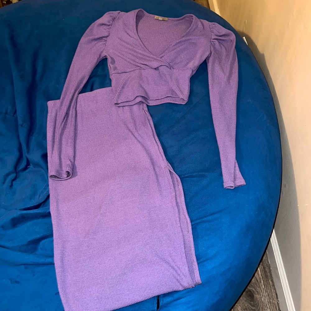 Two piece crop midi skirt set. Great condition